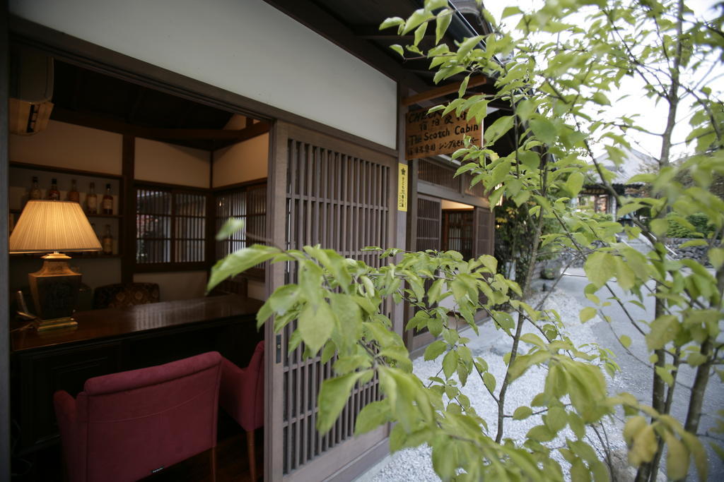 Отель Oyo Hatago Ichiban Титибу Экстерьер фото