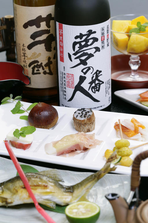Отель Oyo Hatago Ichiban Титибу Экстерьер фото